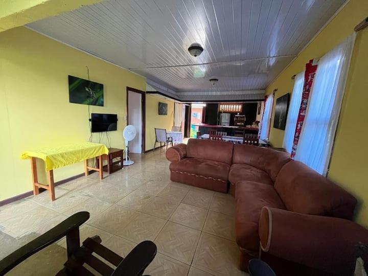 Casa Artavia Villa ตอร์ตูเกโร ภายนอก รูปภาพ